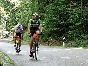 Teilnehmer Florian beim 24h Radrennen Kelheim 2017 aus dem Eckert Racing Team Foto: Eckert Schulen