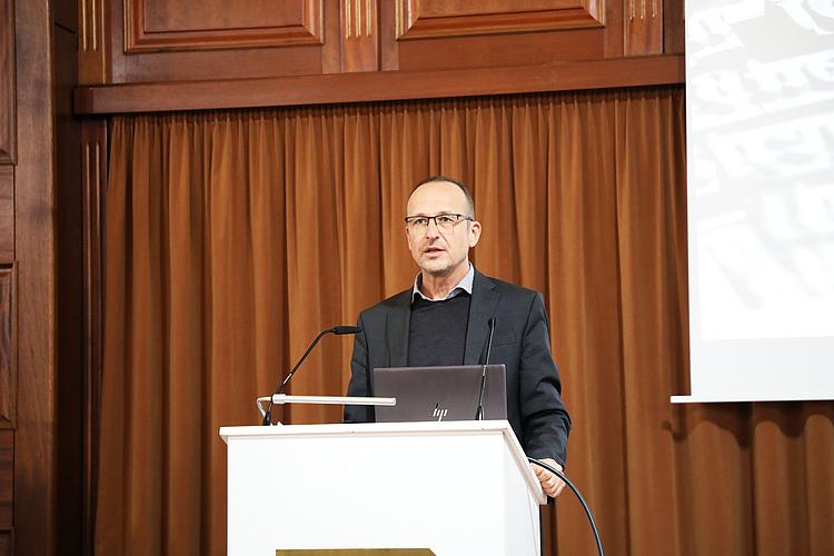 „Eine Reha-Maßnahme ist erst dann erfolgreich beendet, wenn Sie einen Job und zurück ins Leben gefunden haben“, so Friedrich Geiger (Geschäftsführer Berufsförderungswerk Eckert).